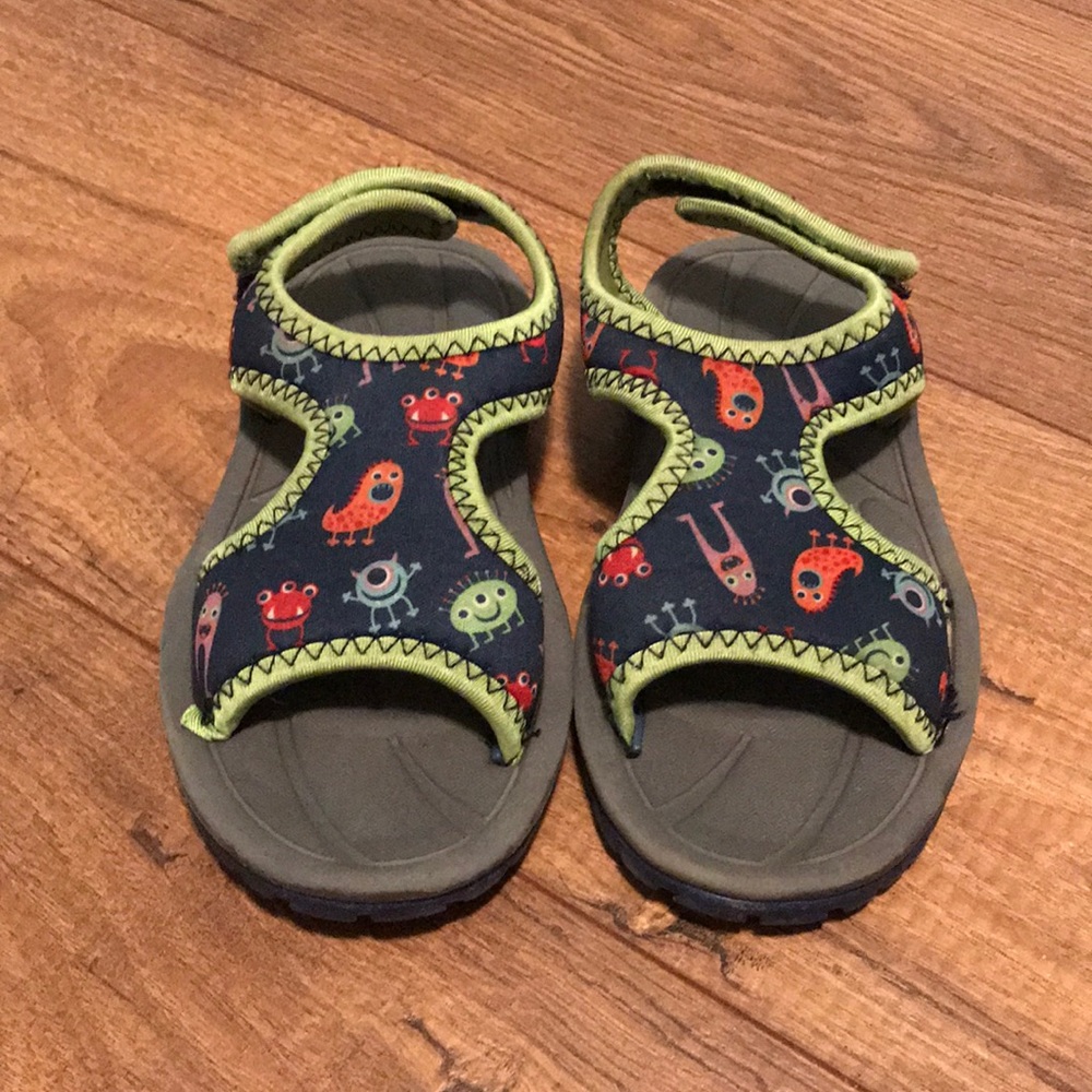 Northside sandals